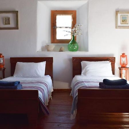 Το Πάνω Σπίτι Της Μαριάνθης Villa Márpissa Buitenkant foto